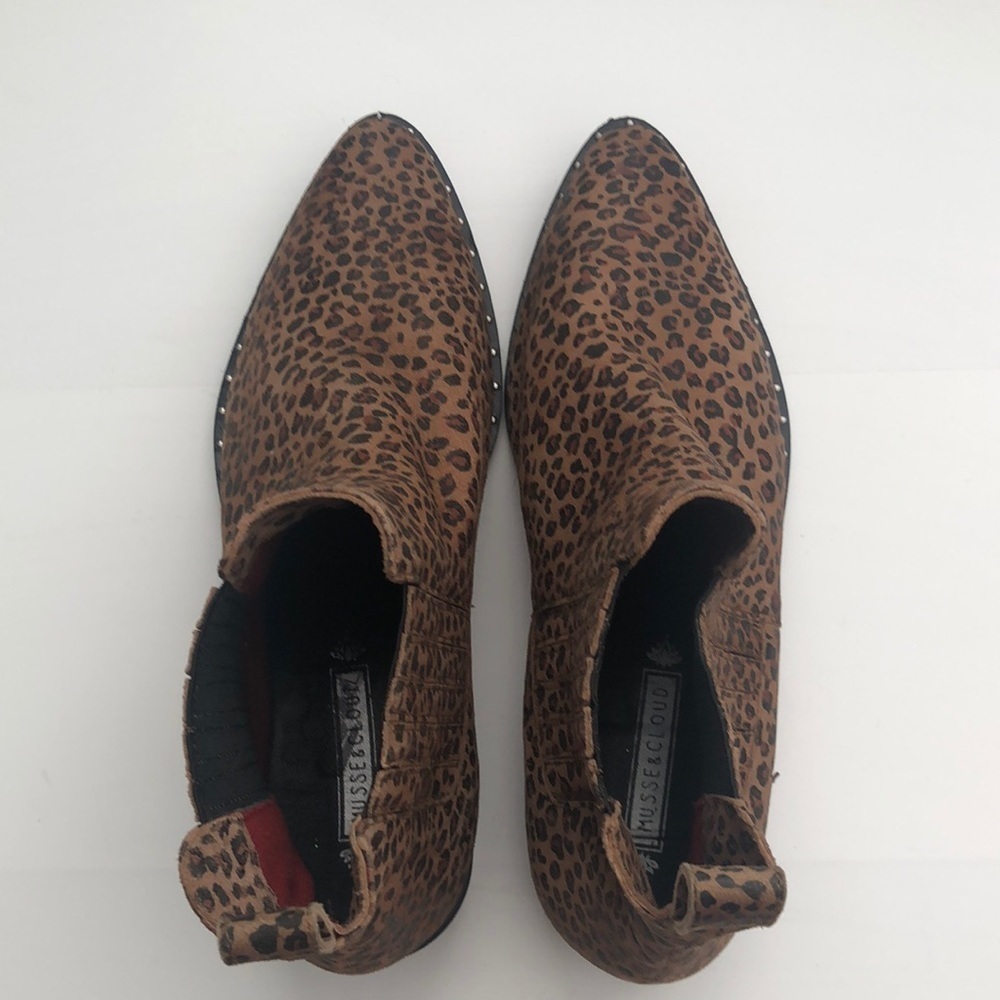 Musse & Cloud ankle booties leopard print studded easy slip on brown & balck tan